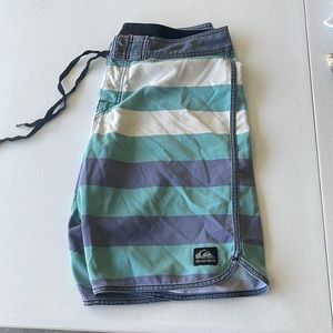 Quiksilver board shorts